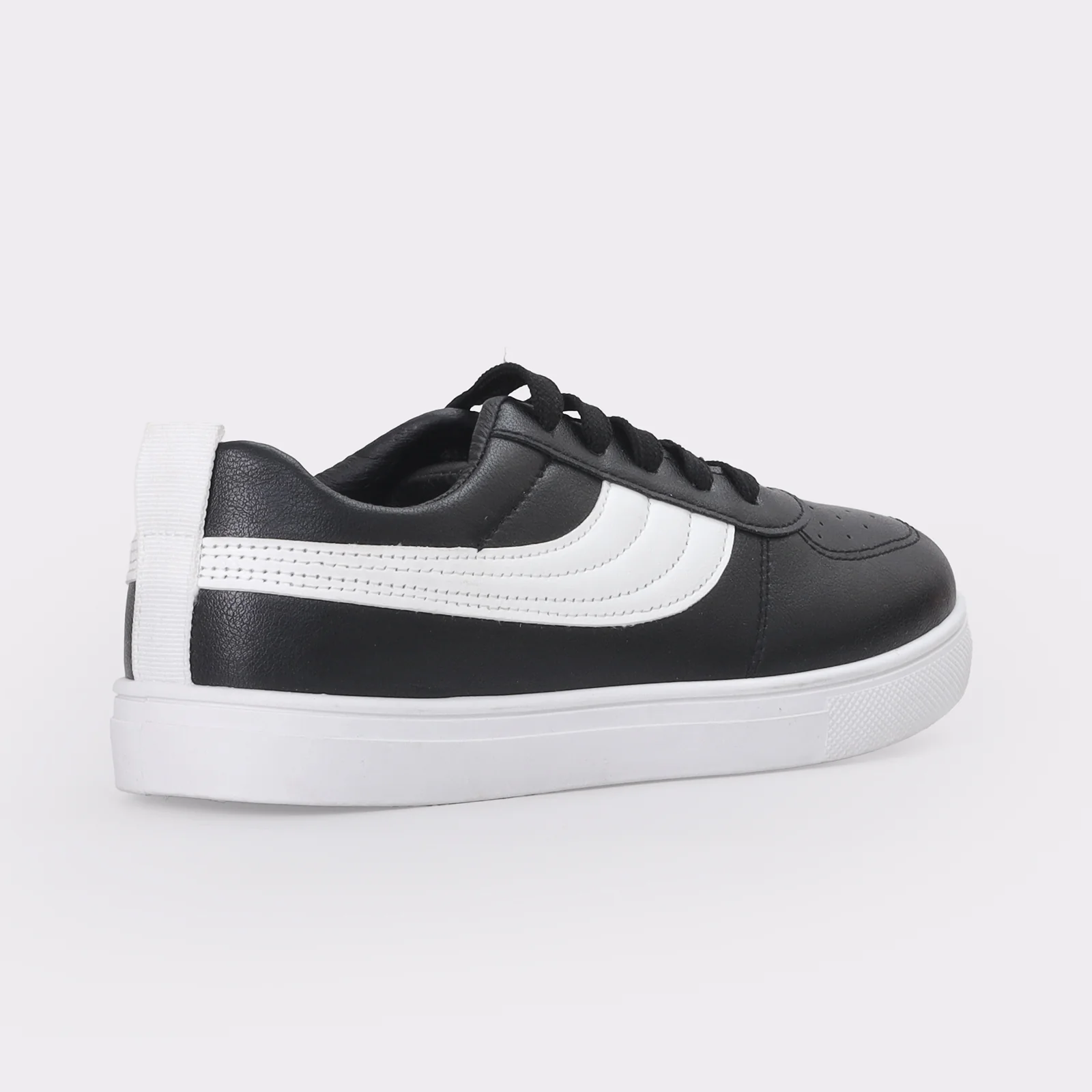 Boy's dailywear sneakers - Image 4