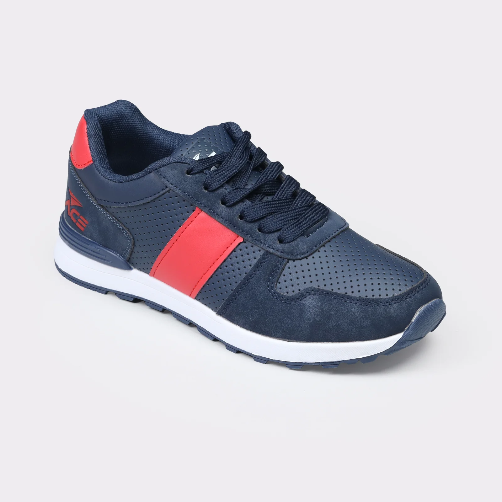 Boy's casual sneakers