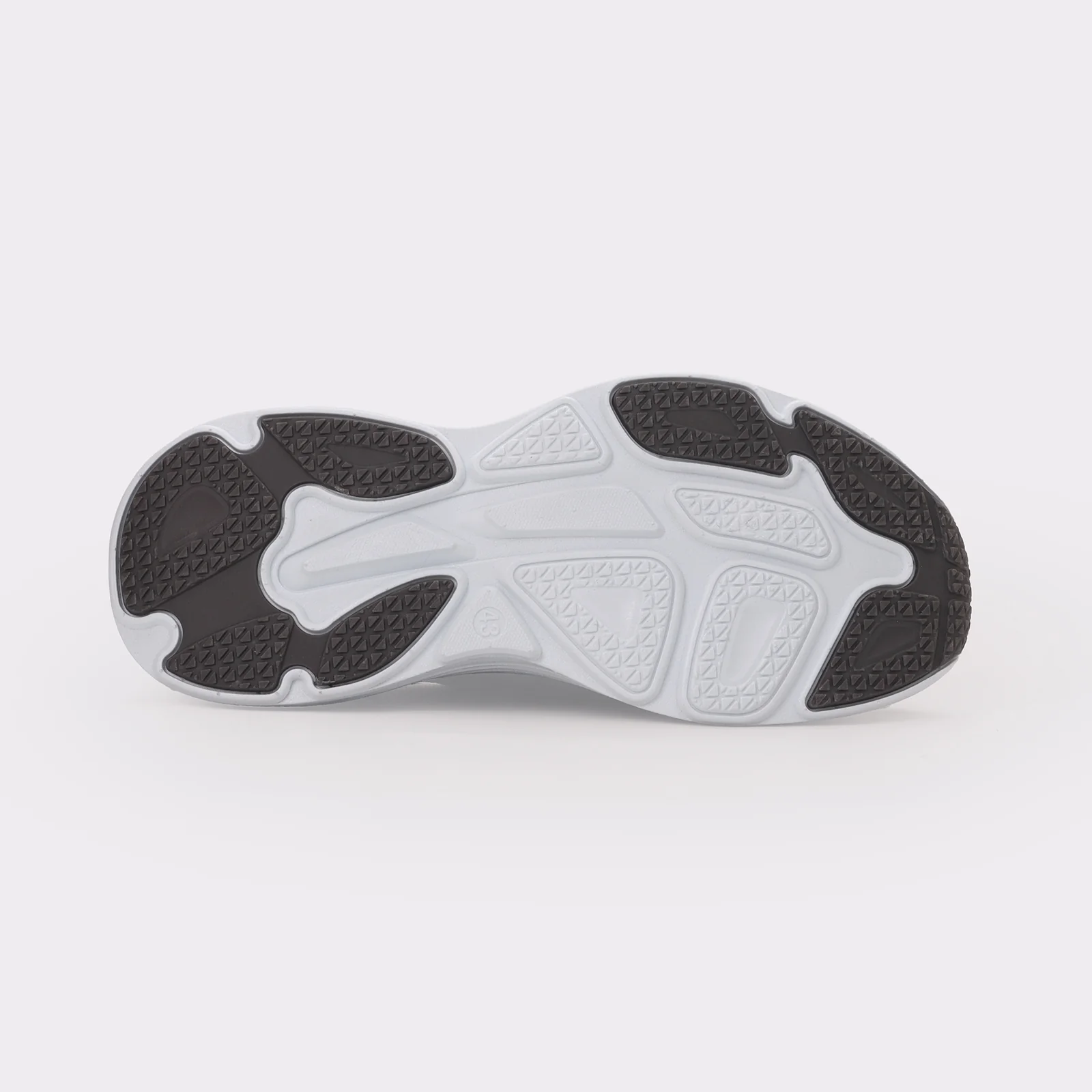 Men Everyday Sneakers - Image 6