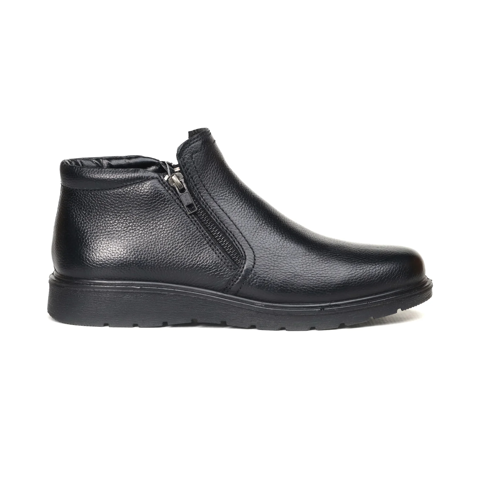 M-DC-0250003-Rugged Shoes - Image 2