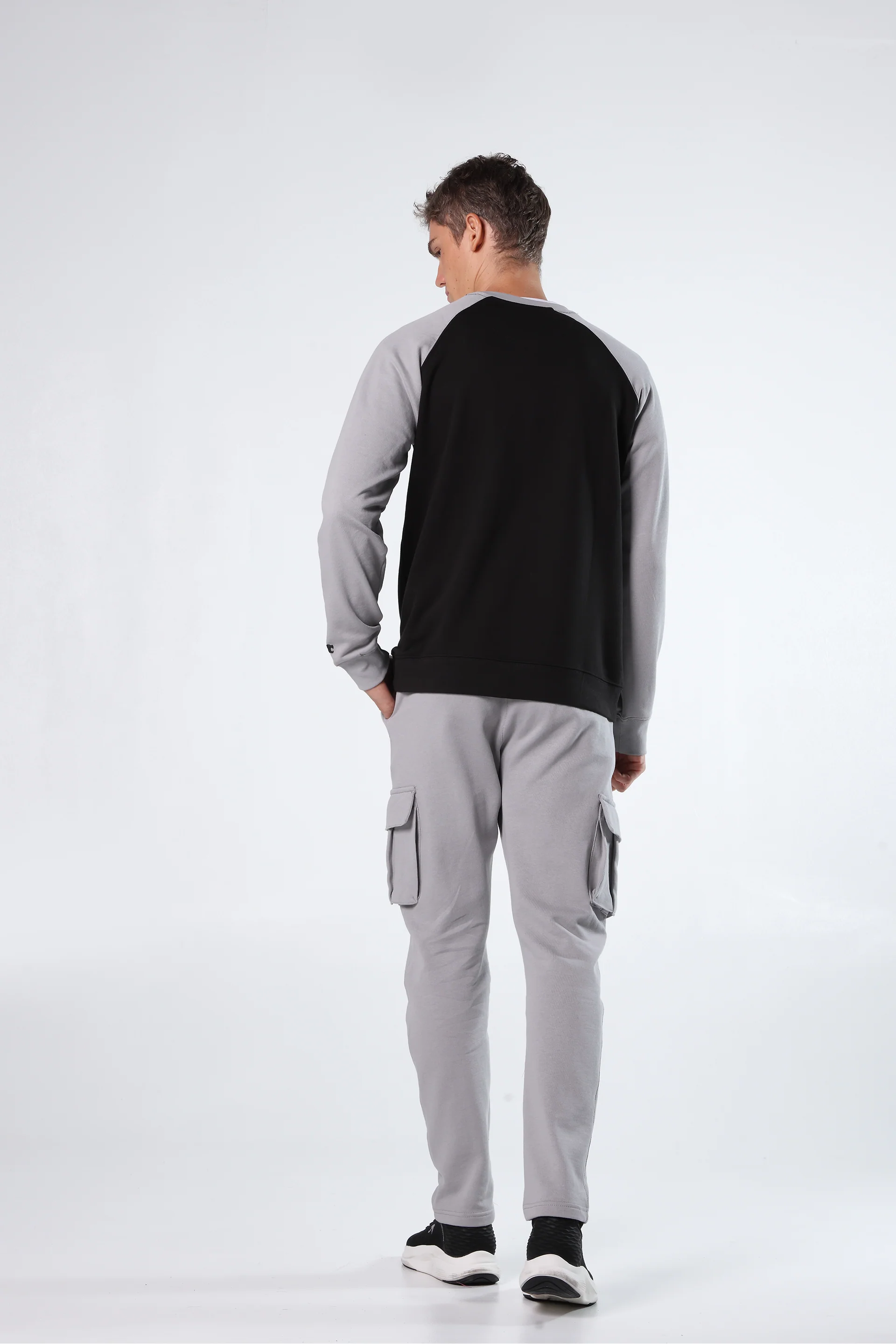 Athleisure Sweatshirt Raglan - Image 3